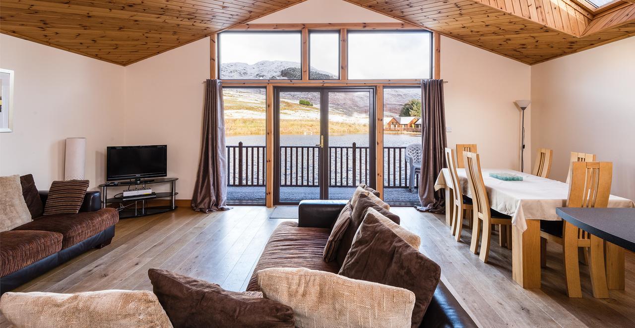 Lodge 9 Glengoulandie Lodges Aberfeldy Exterior foto